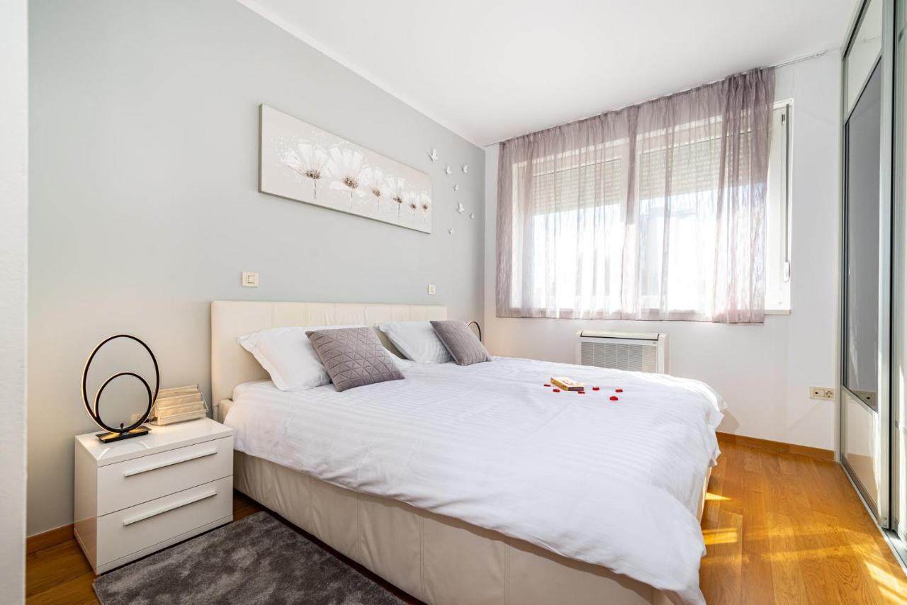 Apartment Keka 扎达尔 外观 照片