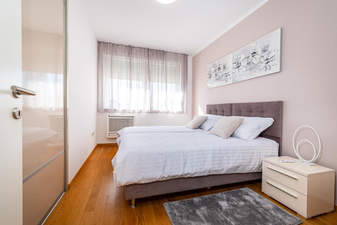Apartment Keka 扎达尔 外观 照片