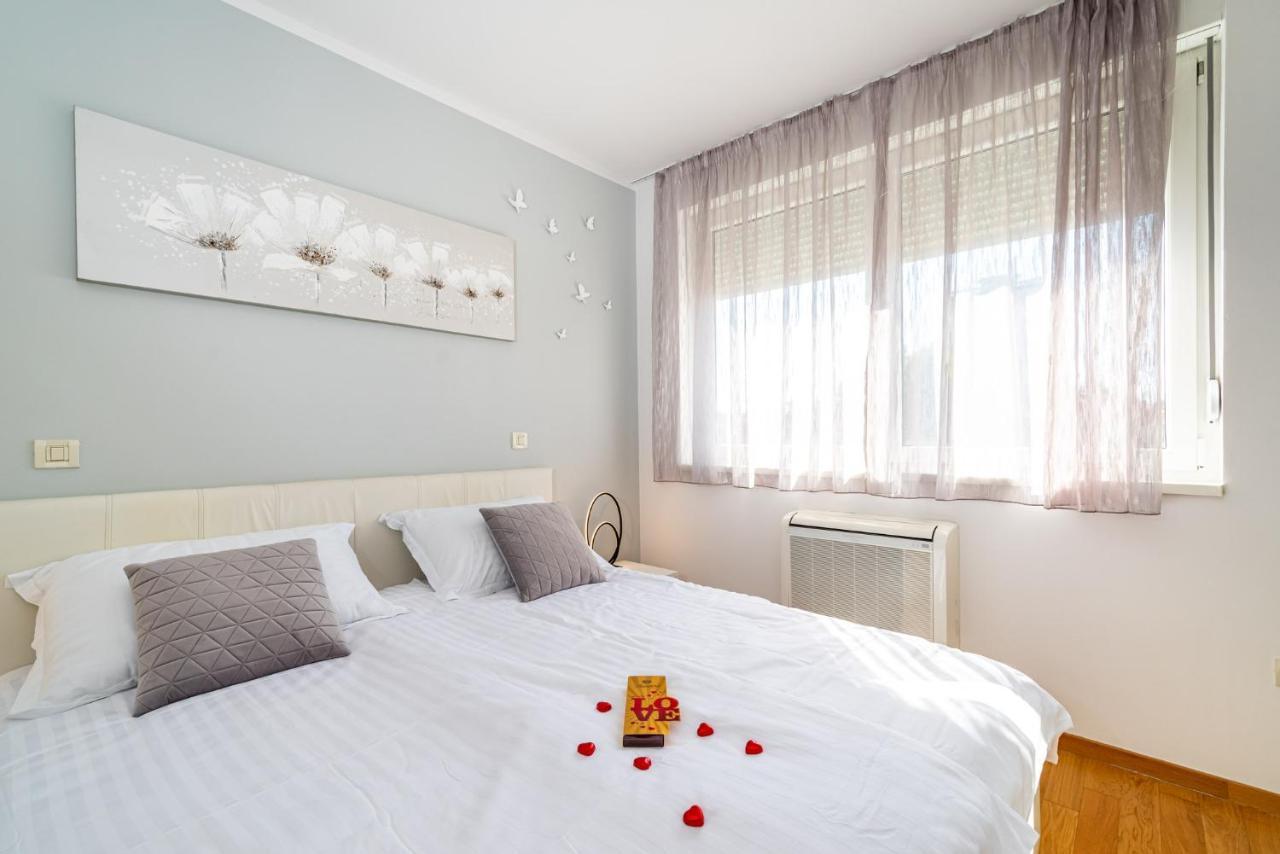 Apartment Keka 扎达尔 外观 照片